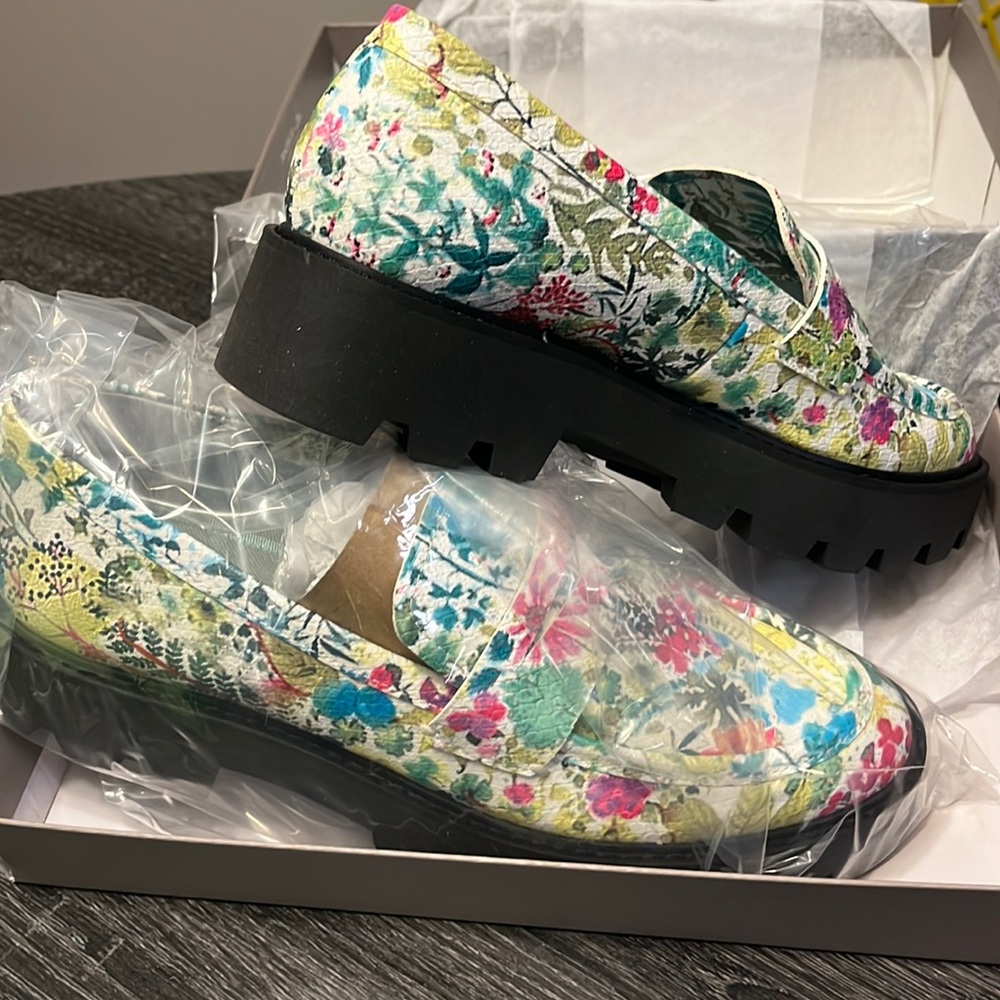 Franco Sarto new lug sole loafers